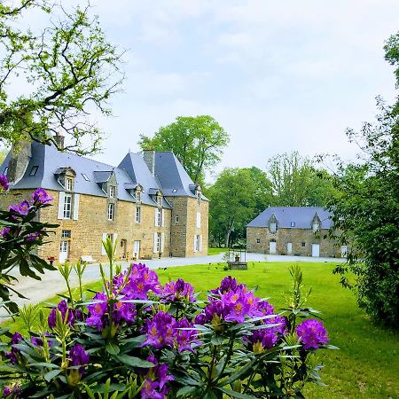 Chambres D'Hotes Chateau De La Croix Chemin Saint-Leger-des-Pres Exteriör bild