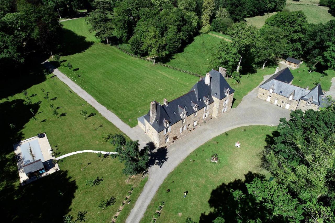 Chambres D'Hotes Chateau De La Croix Chemin Saint-Leger-des-Pres Exteriör bild