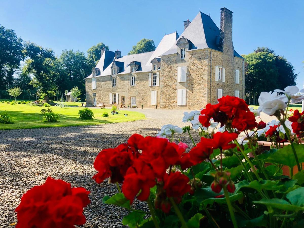 Chambres D'Hotes Chateau De La Croix Chemin Saint-Leger-des-Pres Exteriör bild