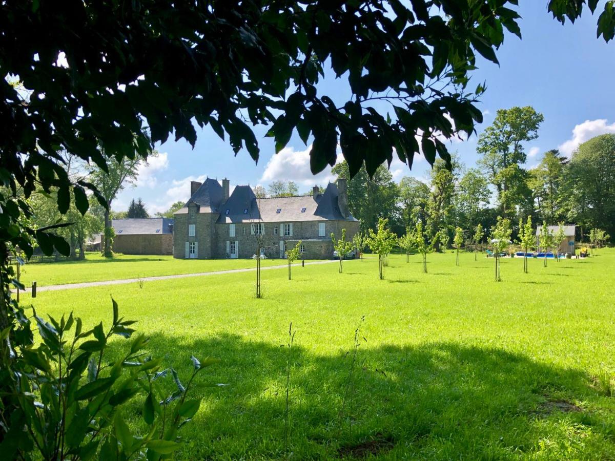 Chambres D'Hotes Chateau De La Croix Chemin Saint-Leger-des-Pres Exteriör bild